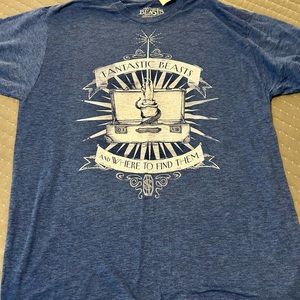 Men’s XL Fantastic Beasts t-shirt NWT
